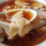 日進食堂 - チャーシューワンタンメン