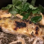 旬菜 おぐら家 - 子持ち鮎と山椒の炊き込みご飯