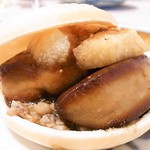 京口町　てるい - フォアグラ　無花果　キノコのソース　最中で挟んで