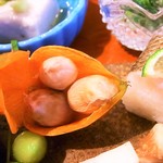 京口町　てるい - ほおずきの中には大きなピーナッツの塩茹で