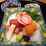 竹ざき - 3】向付：はぼまい産ウニ　 まぐろ 鯛 剣先イカ(2016.4)