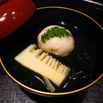 竹ざき - 4】椀物：海老真丈　塚原の白子筍(2016.4)