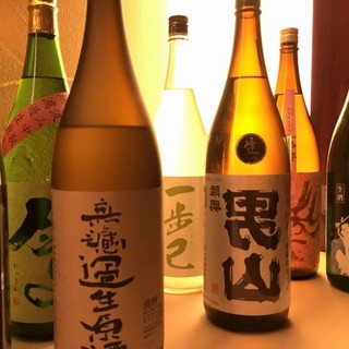 珍しい日本酒やワインなど約50種、料理と愉しむ多彩なドリンク