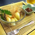 いやしの館 - 国産にんにく揚げ