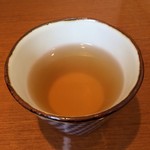 手打そば 尾沼 - 蕎麦茶。
      美味し。