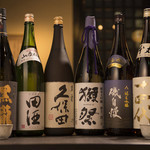 Kanzen Koshitsu Izakaya Totoriko - 料理を引立てる豊富な種類
      日本酒/焼酎/カクテル/ワインなど！