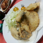 はまや旅館 - 釣った魚のフライ
