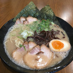 博多ラーメン まるかく - 豚骨チャーシュー まる