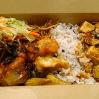 トゥーランドット 臥龍居  - プリフィクス荷選べるランチボックス(冷菜3・温菜4)1000円