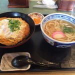 天霧うどん - カツ丼セットのかけうどん