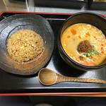 Touryuu - 半チャーハン＋担々麺