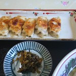 文化ラーメン - 《2808》『文化定食』餃子は普通。
      