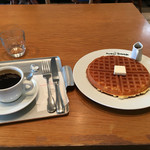 カフェ・ヴィヴモン・ディモンシュ - 