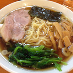 らあめん 満来 新橋店 - らーめん¥950