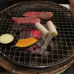レストランベルビュー - 炭火で焼いてま〜す