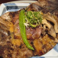 京懐石 美濃吉 そごう横浜店 - 旬菜(選択)：合鴨ロースときのこ朴葉焼