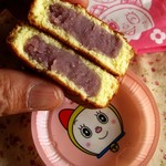 にしき堂 - ｢ドラえもん どこでももみじ(苺味)｣