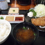 牛かつ麦飯とろろセット