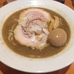 らーめんキッチン いいづか - 濃厚煮干SOBA(大盛)【料理】