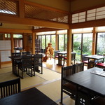 讃岐づくり本格手打ちうどん 麦の季 - 店内