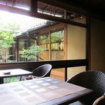 サロン・ド・テ オ・グルニエ・ドール - 