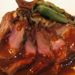 Daurade - 『瑞浪産イノシシ』　噛めば噛むほどに味の出る野性味あふれるお肉。