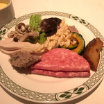 ロウリーズ・ザ・プライムリブ - 