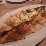 PUBLIC HOUSE - ドライカレー＆北あかりのピザ[1300円]