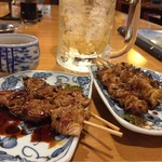 酒蔵松竹 - 今日のお目当ての焼き鳥フェスタは雨が降り出しので、こちらへ避難。まあ昼間から飲む口実があればいいんです。(⌒-⌒