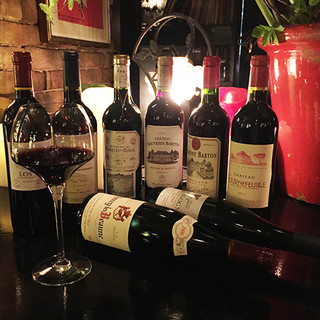 We have a wide selection of wines carefully selected by sommeliers!