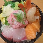 魚の旨い店 - 海鮮丼