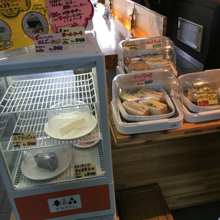 元気カフェ 本の森_2