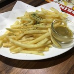 自家製生パスタとスペアリブのお店 なかい家 - アンチョビポテト