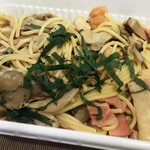イタリアン　ピザ　レストラン　トスカーナ - ―2016.10.1―
            テイクアウトのたっぷり茸のスパゲティ