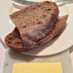 Andosejuru - パンとバター