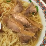 仙台中華そば 銘店嘉一 - コリコリの鶏チャーシューアップ