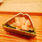 鮨　仙八 - これ、ガリなんです^^;