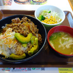 Sukiya - アボカド牛丼（大盛り）サラダセット