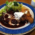 欧風料理ムッシュ - カキフライとビーフシチューです。