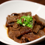 Magokura - 赤ワインで煮込んだどて煮
