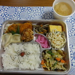 丸菱弁当 - 丸菱弁当（味噌汁付き）　650円