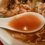 横濱飯店 - スープが旨い