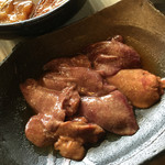 ろばたやき山ろく - いつも通りのレバーは生でもかぶりつきたくなります(^^)