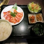 勇里庵 - ・「茨城県産いも豚2種定食(¥880)」