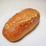 BAKERY LAB KONPAN - フランスパン。180円