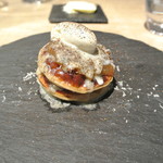 ２０１６年１０月１日の前菜２札幌黄と伊勢ファーム江丹別の青のアイスクリームのタルト