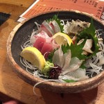 酒囲屋本店 - 刺身盛り合わせ
