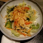 Kuimono Ya Wan - 通しの野菜サラダ。