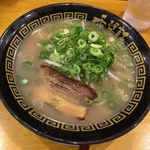 希望軒 - とんこつラーメン。希望軒岡崎店(愛知県岡崎市)食彩品館.jp撮影。禁複製