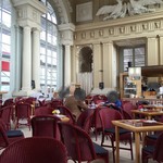 Cafe Gloriette - 内部も何だか工事をしている様子でした。